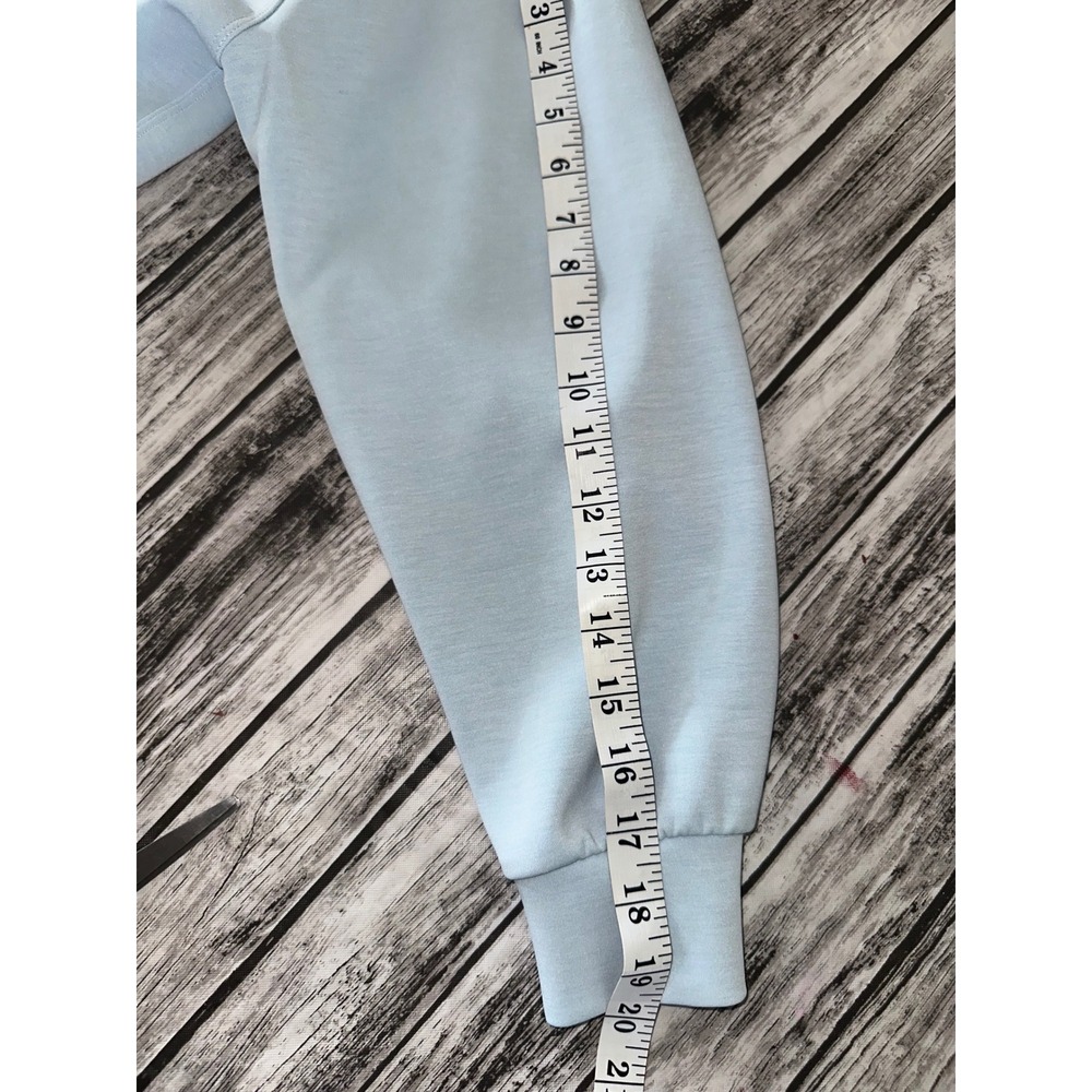Lululemon‎ Baby Blue Cropped Crew Pullover Size 6 - Picture 6 of 8